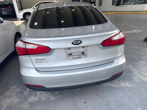Used 2016 Kia Forte LX FWD image 6