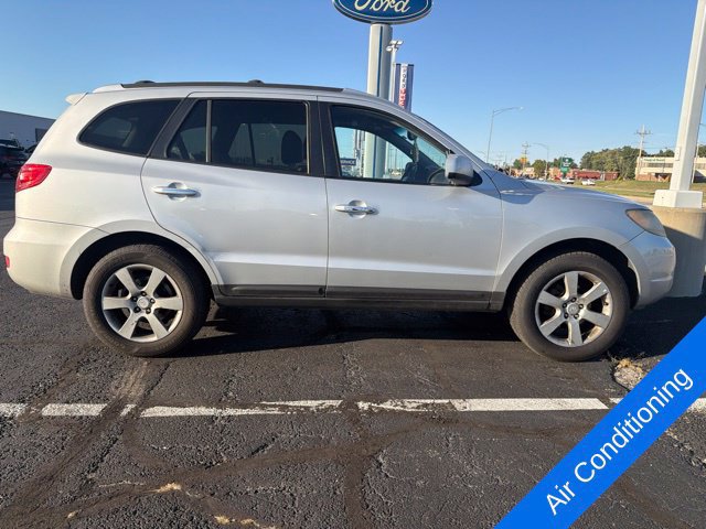 Used 2009 Hyundai Santa Fe Limited FWD image 4