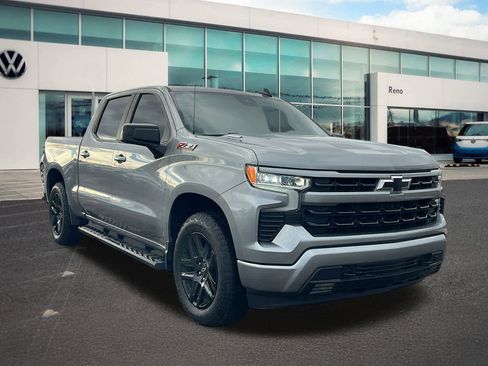 Used 2023 Chevrolet Silverado 1500 RST w/ Z71 Off-Road Package image 3