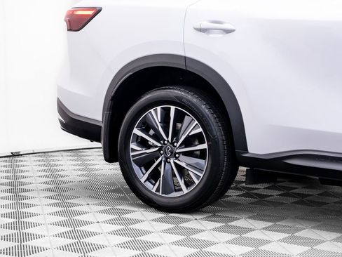 New 2027 INFINITI QX60 Luxe w/ Cargo Package AWD/4WD image 34