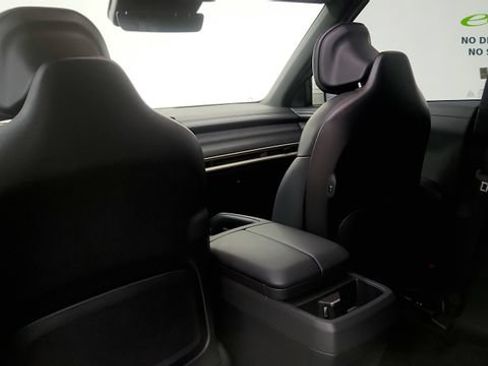 Used 2027 Kia Telluride EX w/ Towing Package FWD image 46
