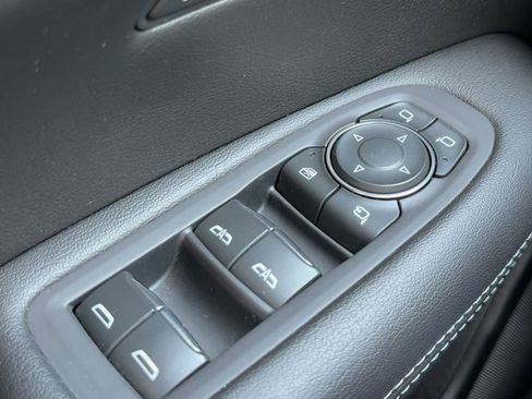 Certified 2022 Cadillac XT5 Premium Luxury w/ LPO, Floor Liner Package image 11