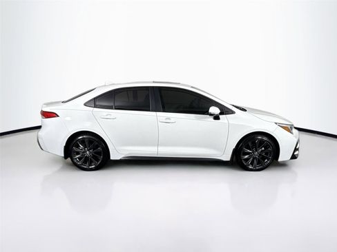 Certified 2024 Toyota Corolla SE w/ SE Premium Package image 10