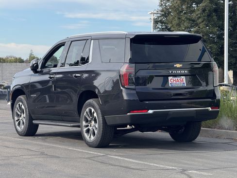 New 2026 Chevrolet Tahoe LS image 5