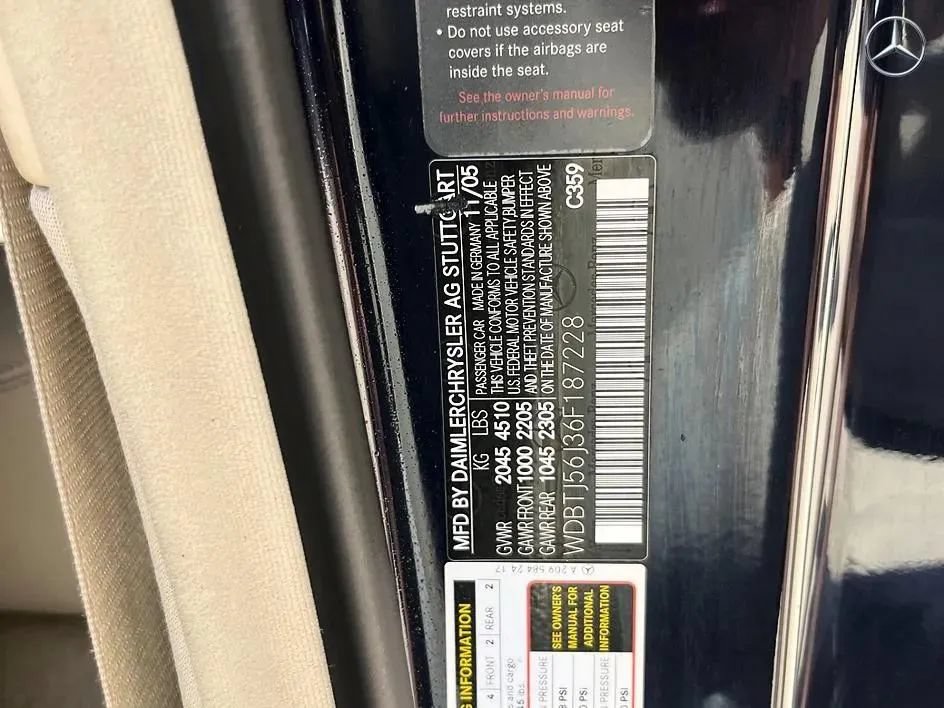 Used 2006 Mercedes-Benz CLK 350 Coupe image 23