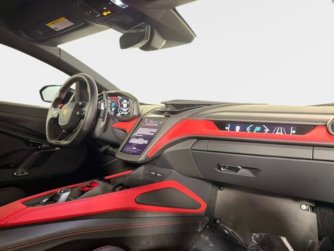 Used 2024 Lamborghini Revuelto AWD/4WD image 26