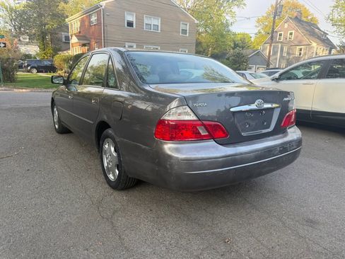 Used 2004 Toyota Avalon XLS FWD image 6