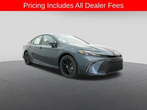 New 2026 Toyota Camry SE FWD image 29