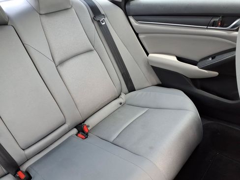 Used 2018 Honda Accord LX image 25