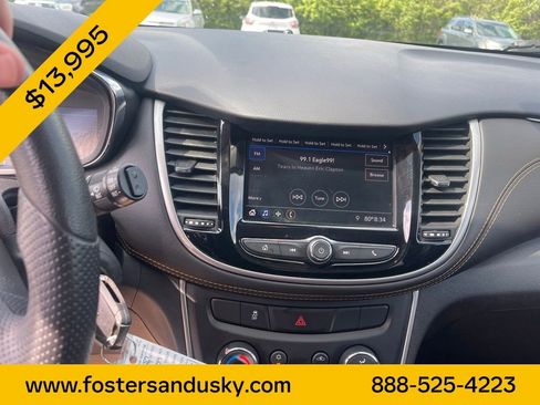 Used 2020 Chevrolet Trax LS w/ Tint and Cruise Package FWD image 11