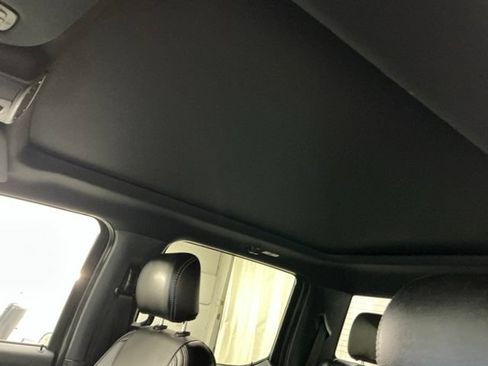 Used 2020 Ford F150 Lariat w/ Equipment Group 502A Luxury AWD/4WD image 17
