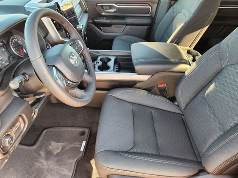 New 2026 RAM 1500 4x4 Crew Cab image 12