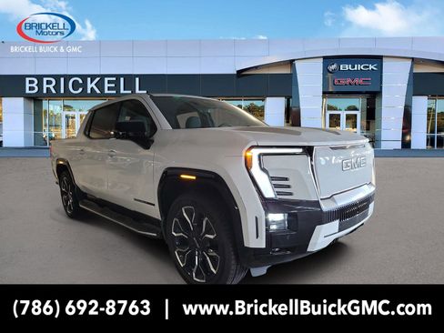 New 2025 GMC Sierra EV Denali AWD/4WD image 4