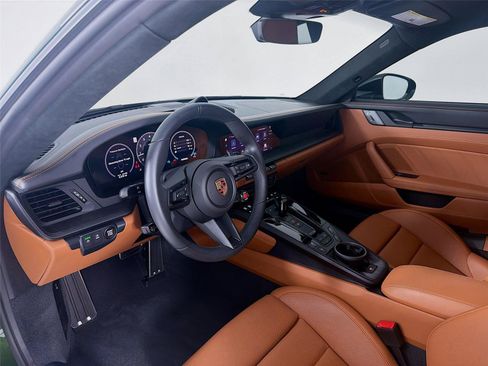 Used 2026 Porsche 911 GTS image 4
