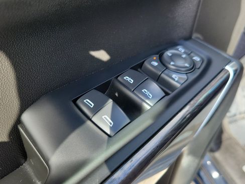Used 2021 Chevrolet Silverado 1500 LTZ w/ Max Trailering Package AWD/4WD image 24