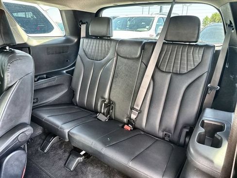 Used 2025 Hyundai Palisade Limited AWD/4WD image 24