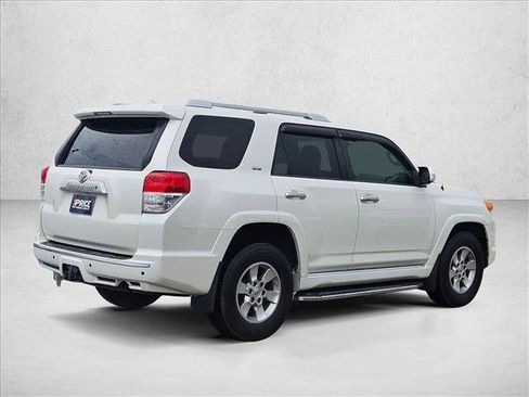 Used 2013 Toyota 4Runner SR5 RWD image 5