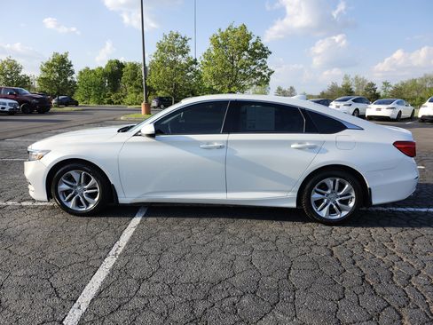 Used 2018 Honda Accord LX image 12
