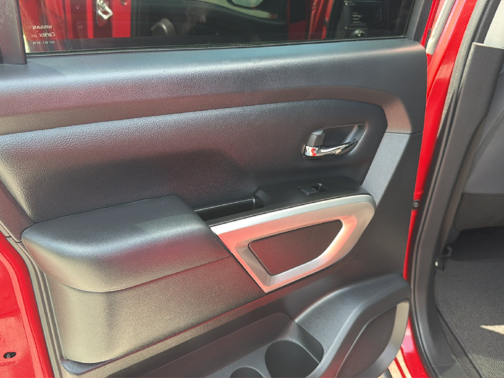 Certified 2024 Nissan Titan SV w/ Accessory Utility Package AWD/4WD image 23