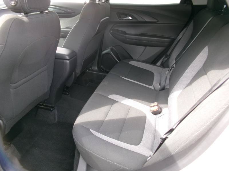 Used 2025 Chevrolet TrailBlazer LT AWD/4WD image 9