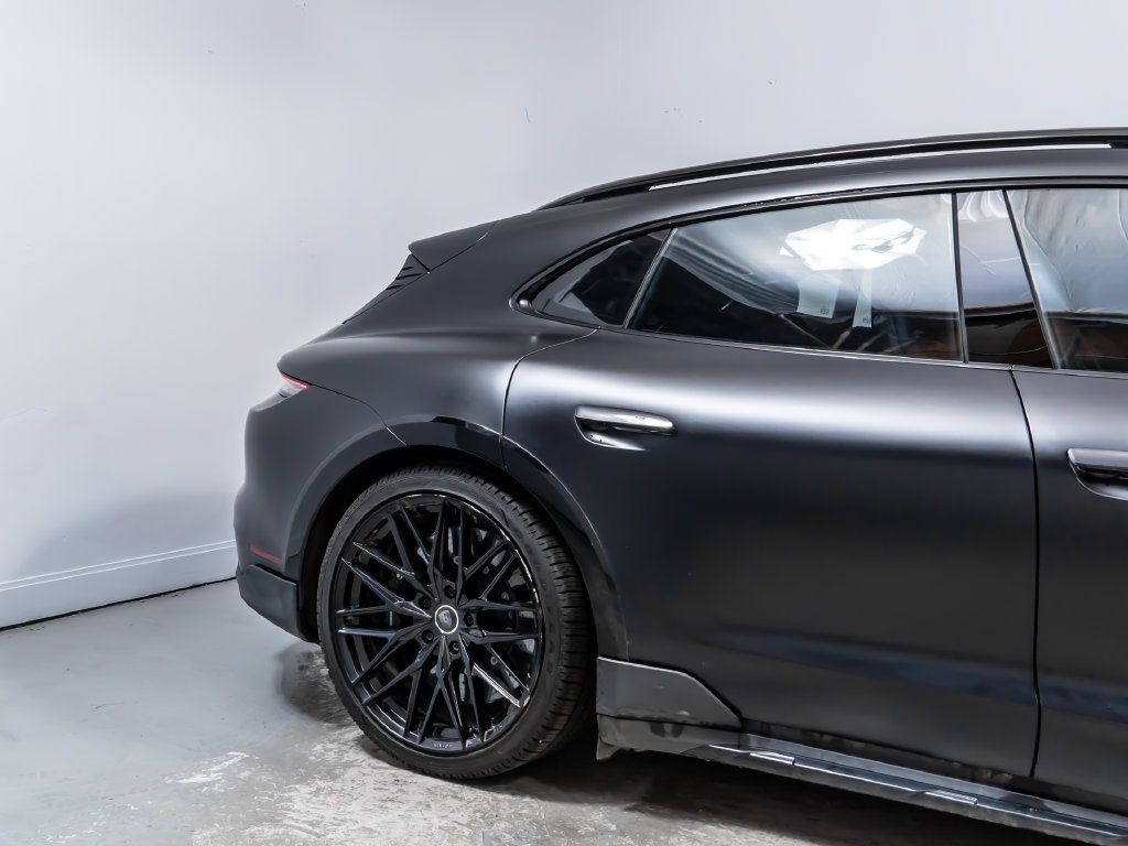Used 2024 Porsche Taycan Turbo S AWD/4WD image 11