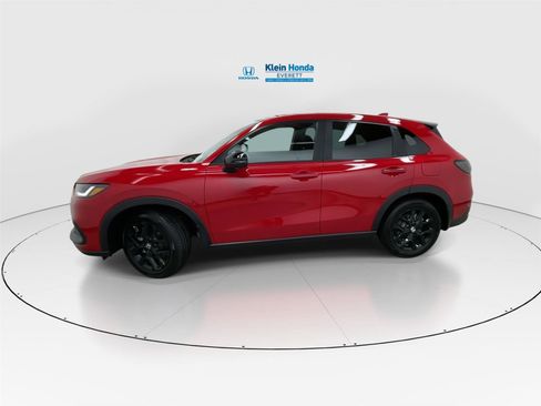 Certified 2025 Honda HR-V Sport image 7