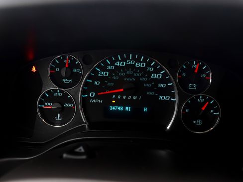 Used 2017 Chevrolet Express 3500 LT w/ LT Preferred Equipment Group image 23