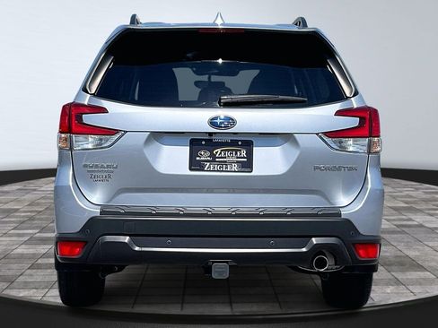 Used 2023 Subaru Forester Limited AWD/4WD image 4