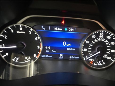 Used 2023 Nissan Murano SV image 16