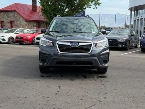 Used 2019 Subaru Forester Premium AWD/4WD image 8