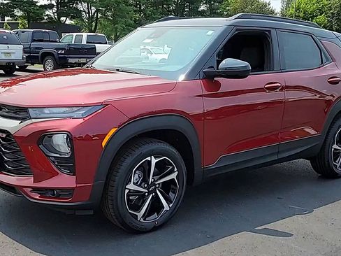 Used 2023 Chevrolet TrailBlazer RS w/ Convenience Package AWD/4WD image 4