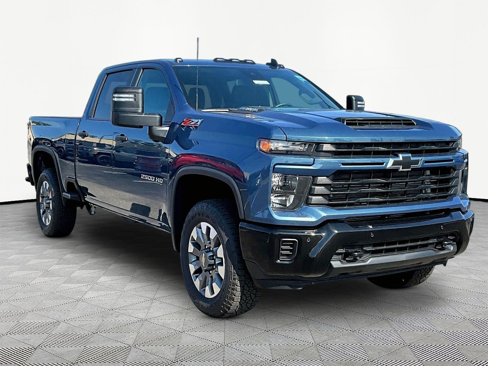 New 2026 Chevrolet Silverado 2500 Custom w/ Custom Value Package AWD/4WD image 3