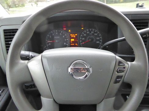 Used 2017 Nissan NV 3500 S w/ Power Package image 11