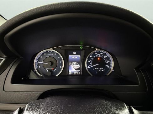 Used 2017 Toyota Camry XLE image 20