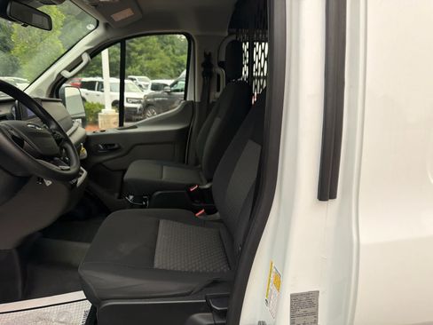 Used 2025 Ford Transit 250 Low Roof w/ Exterior Upgrade Package RWD image 17