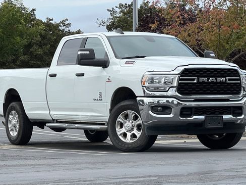 Used 2024 RAM 3500 Big Horn image 2