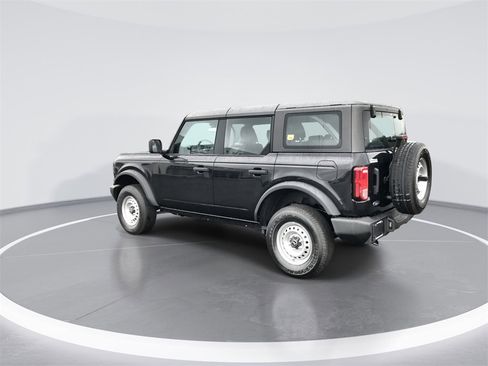 New 2025 Ford Bronco 4-Door image 6