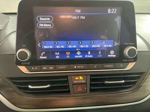 Used 2023 Nissan Altima 2.5 SV image 18