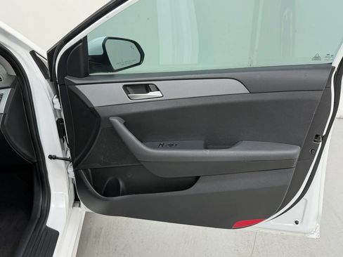 Used 2018 Hyundai Sonata SE FWD image 67