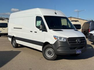 New 2026 Mercedes-Benz Sprinter 2500 video 1