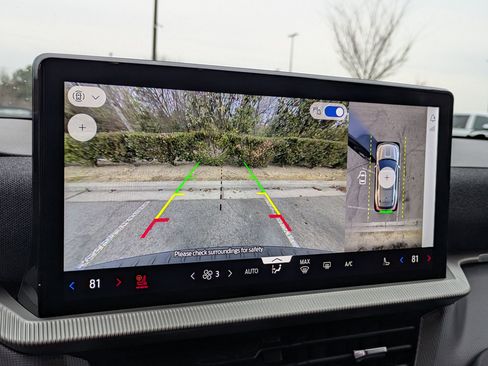 Certified 2025 Ford Explorer ST-Line w/ Premium Package image 24