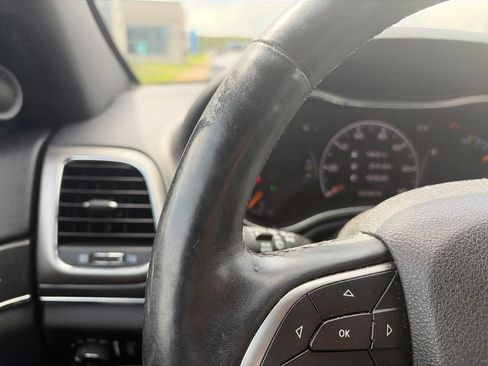 Used 2018 Jeep Grand Cherokee Limited RWD image 20