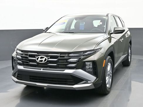 Certified 2026 Hyundai Tucson SE image 8