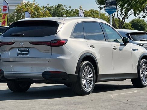 Certified 2025 MAZDA CX-90 3.3 Turbo w/ Preferred Package AWD/4WD image 4