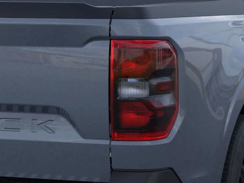 New 2025 Ford Maverick XLT w/ XLT Luxury Package image 22