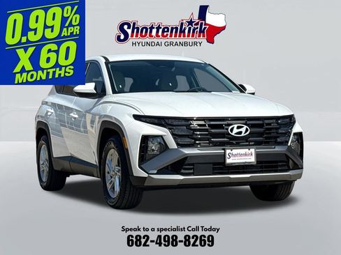 Used 2026 Hyundai Tucson SE FWD image 3