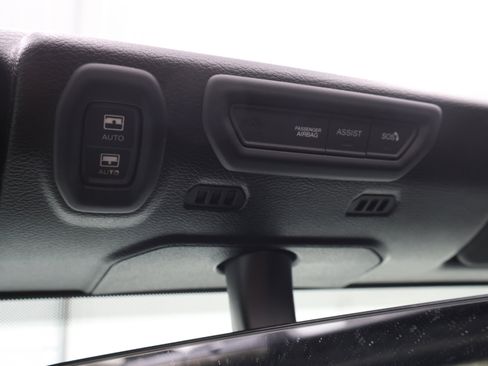 Used 2019 Jeep Wrangler Unlimited Sahara AWD/4WD image 55