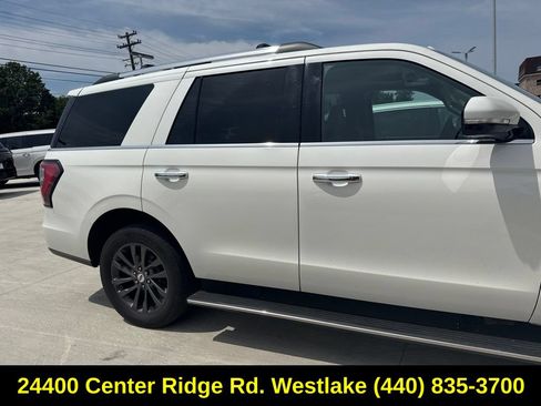 Used 2021 Ford Expedition Limited AWD/4WD image 10