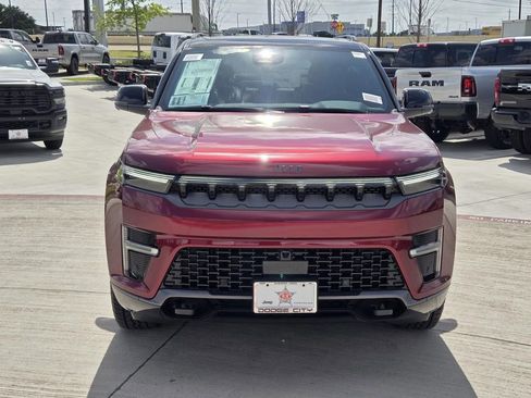 New 2026 Jeep Grand Wagoneer 4WD image 7