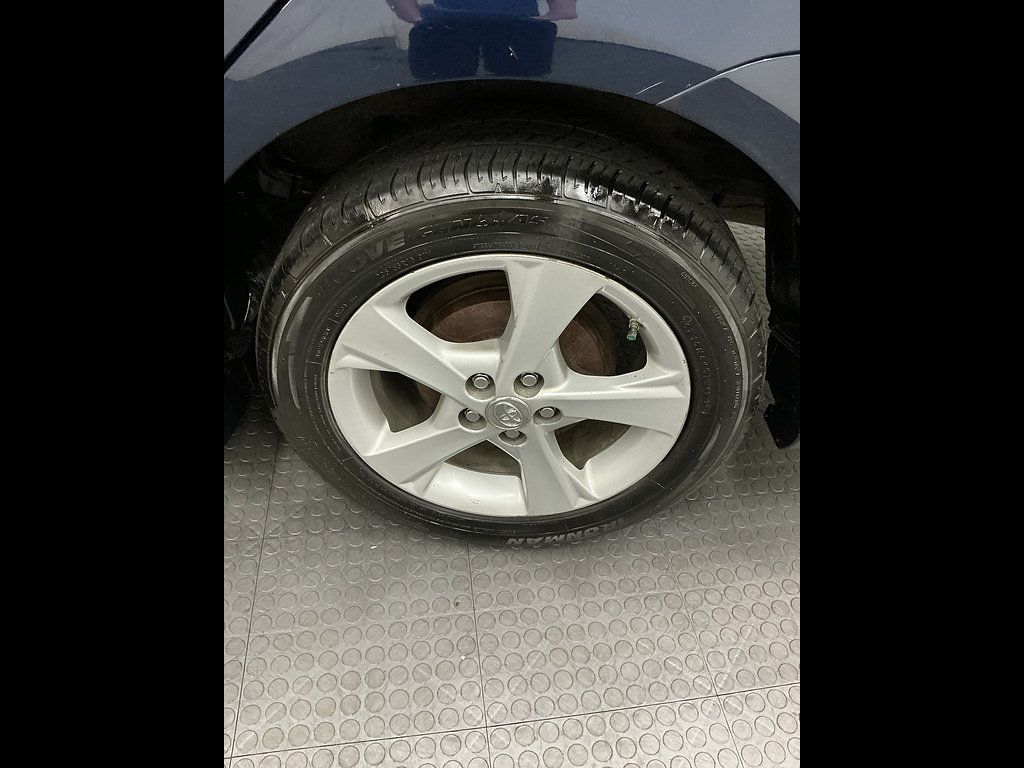 Used 2013 Toyota Corolla S w/ Preferred Accessory Pkg #2 FWD image 8